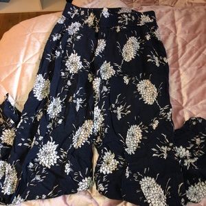 Francesca’s long flowy pants